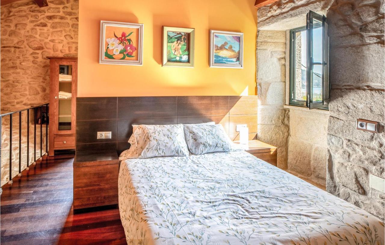 2 Bedroom Amazing Home In Muros Extérieur photo